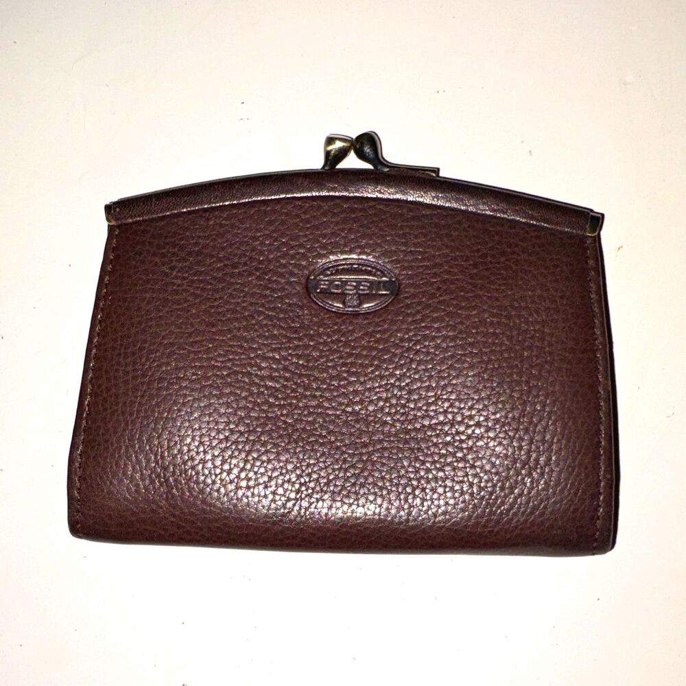 Fossil Brown Pebbled Leather Kiss Lock Coin Wallet W/Credit Card Slots